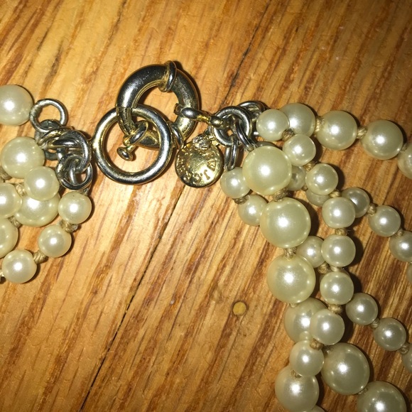 Jcrew cluster of pearls necklace - Picture 5 of 5